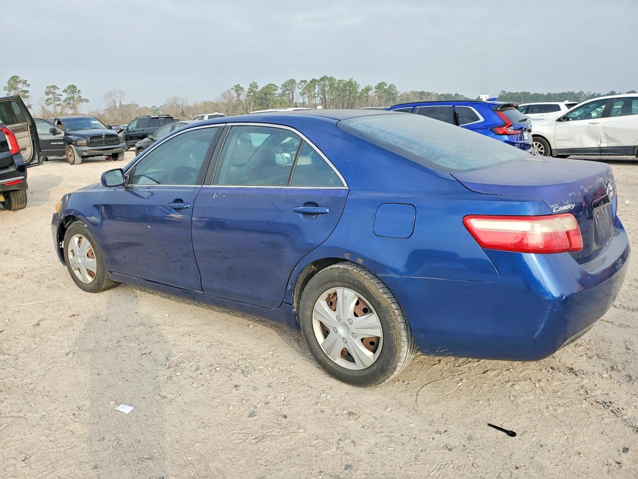 2008 Toyota Camry Ce - Фото 2