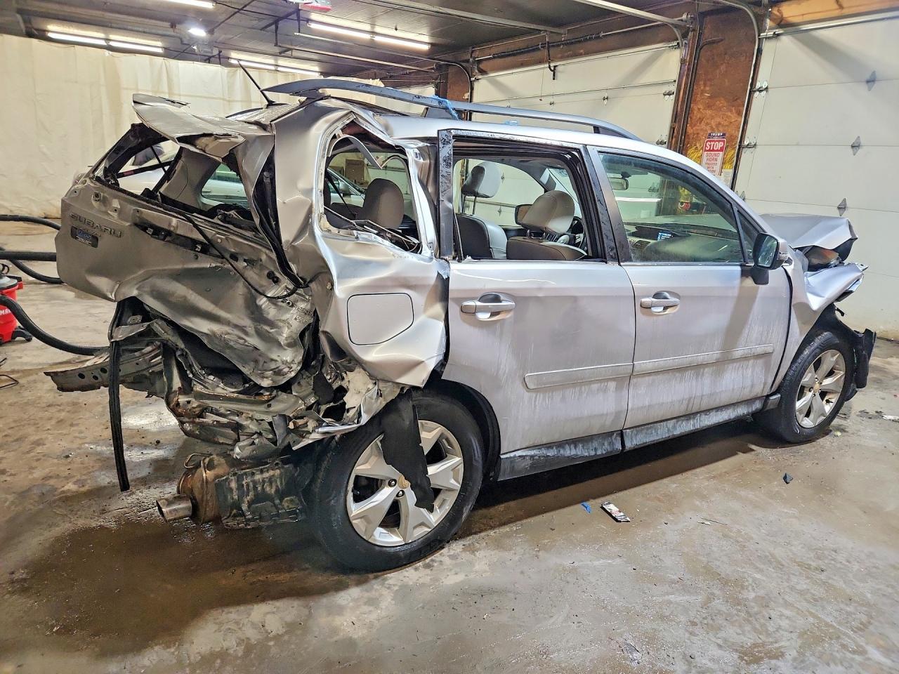 2014 Subaru Forester 2.5I Touring - Фото 3