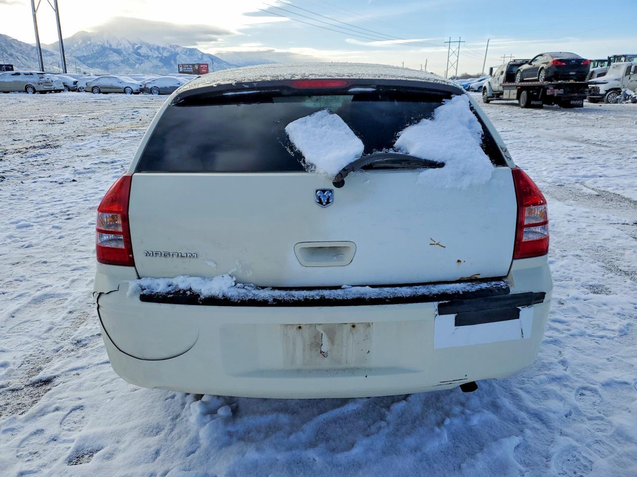 2006 Dodge Magnum Se - Image 6