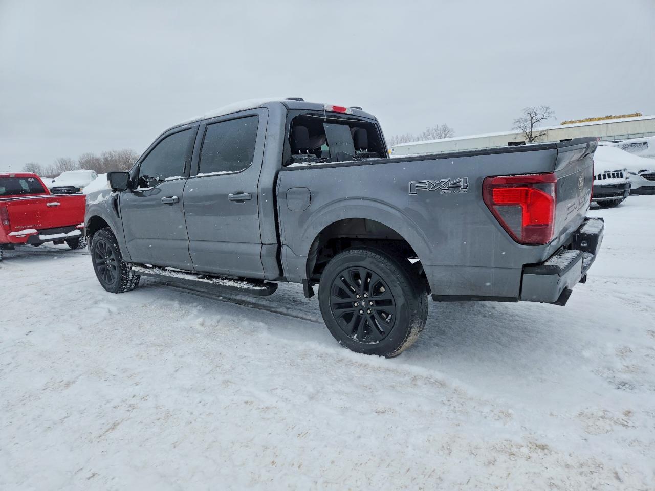 2024 Ford F150 Xlt - Фото 2