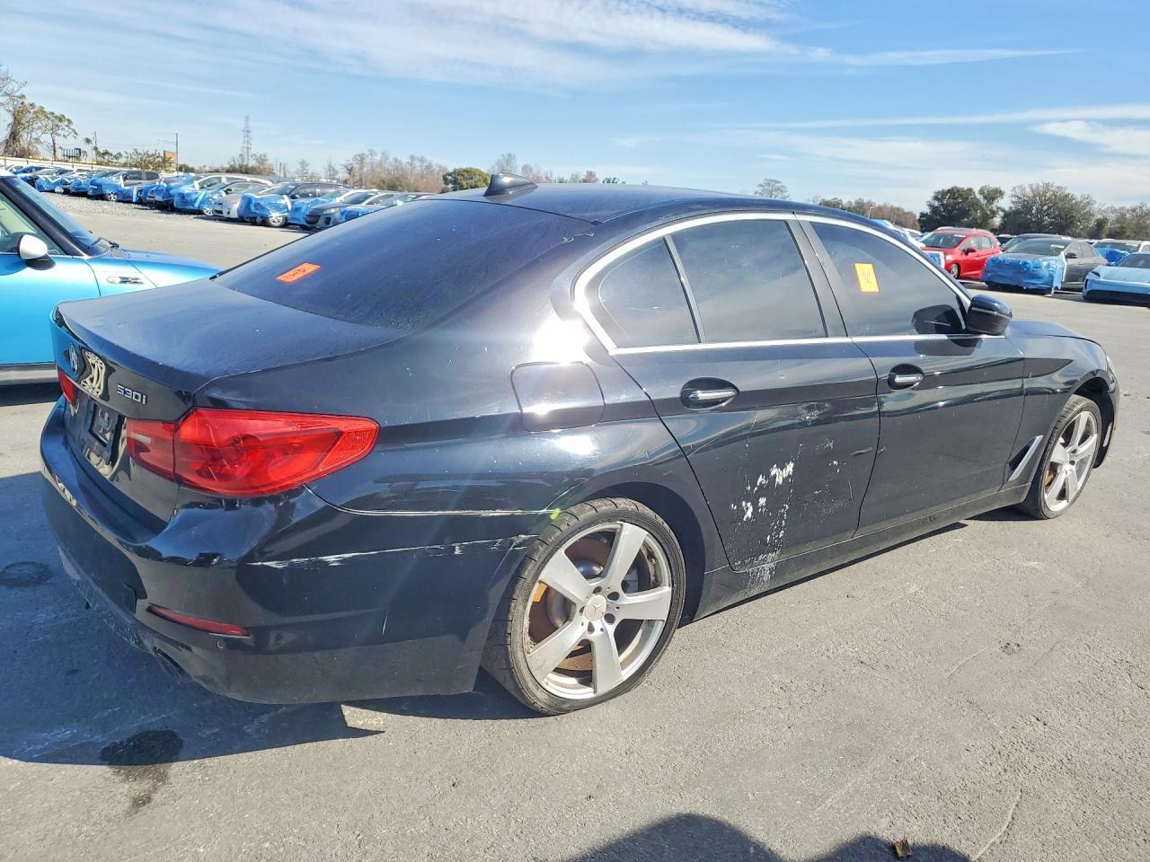 2017 BMW 530 I - Фото 3