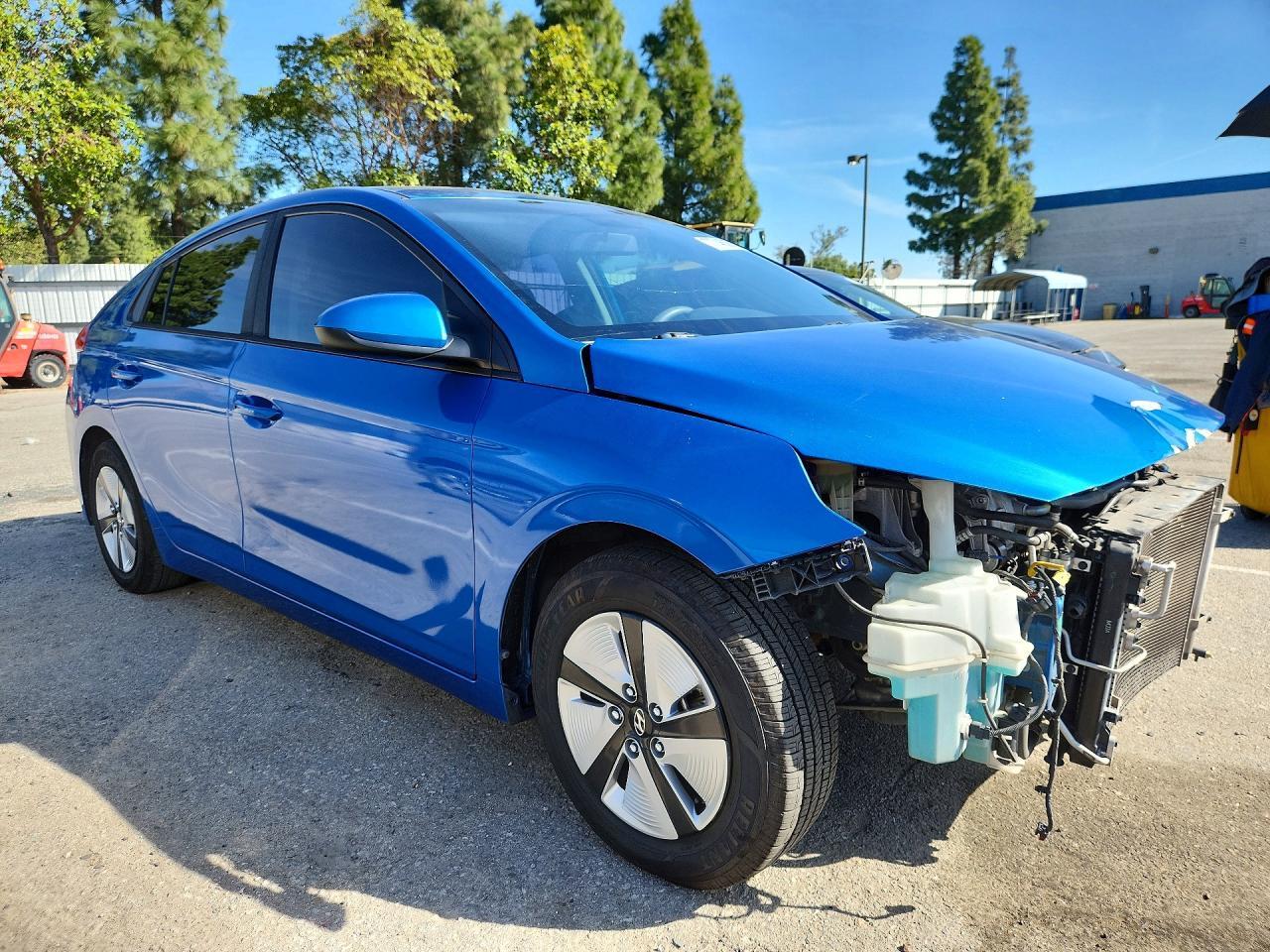 2018 Hyundai Ioniq Blue - Image 4