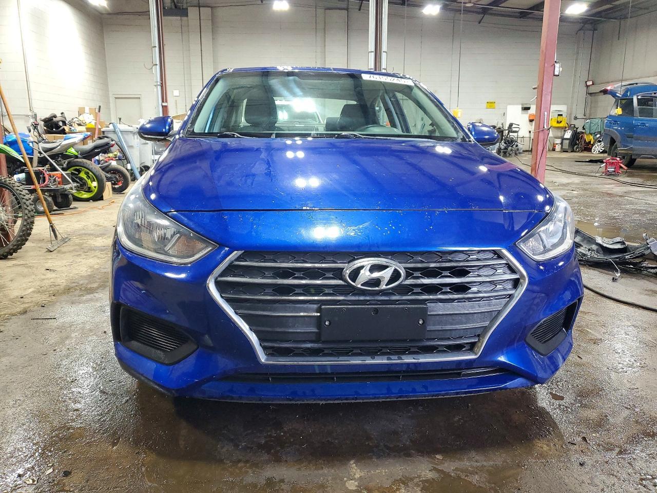2018 Hyundai Accent Se - Фото 5