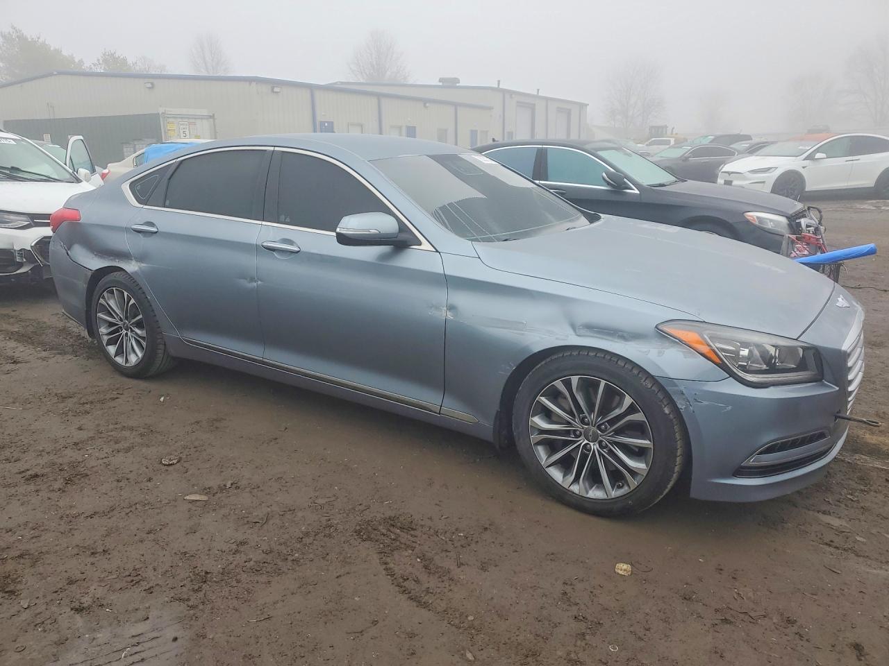 2015 Hyundai Genesis 3.8L - Фото 4