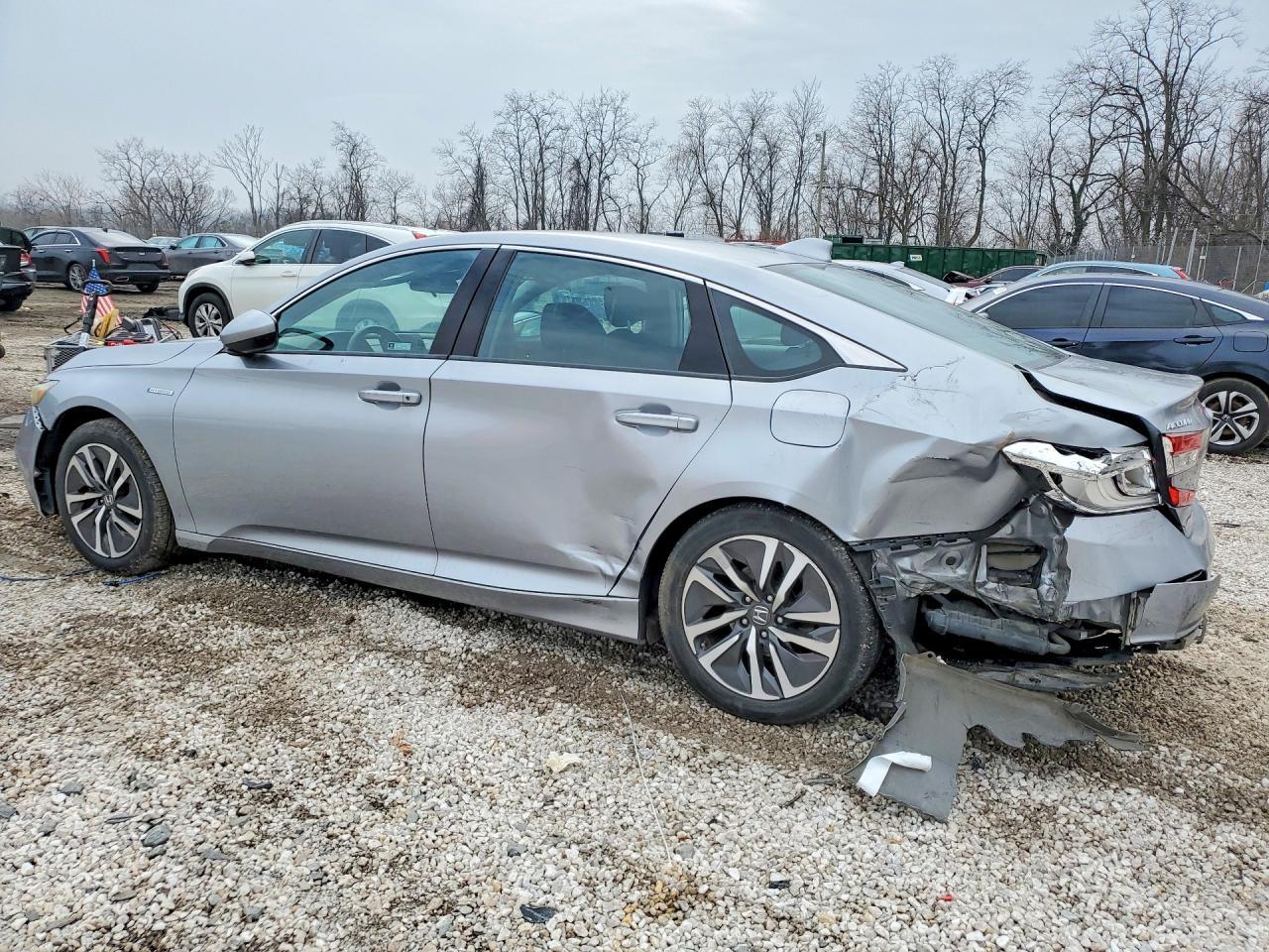 2021 Honda Accord Hybrid - Фото 2