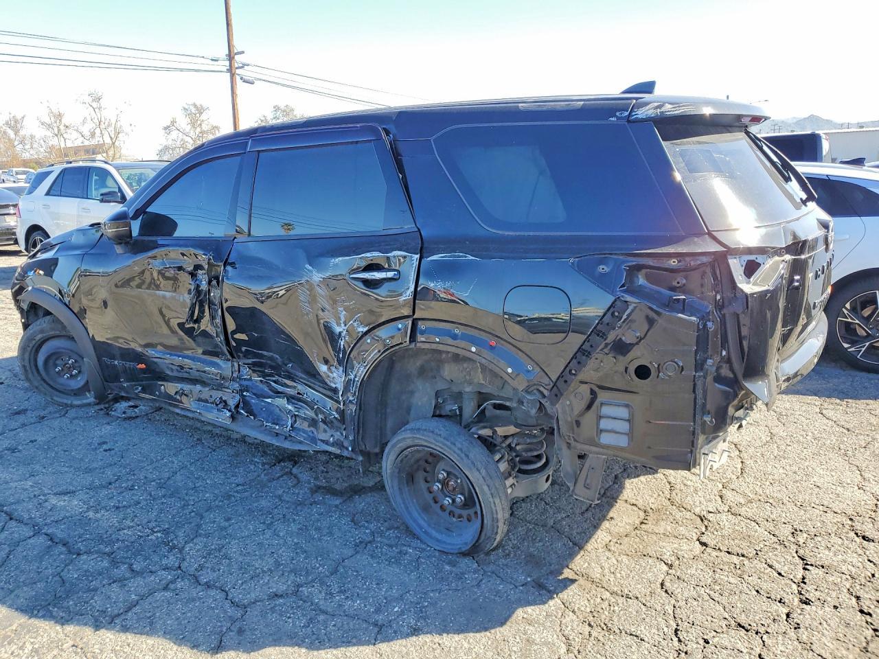 2023 Nissan Pathfinder Sv - Фото 2