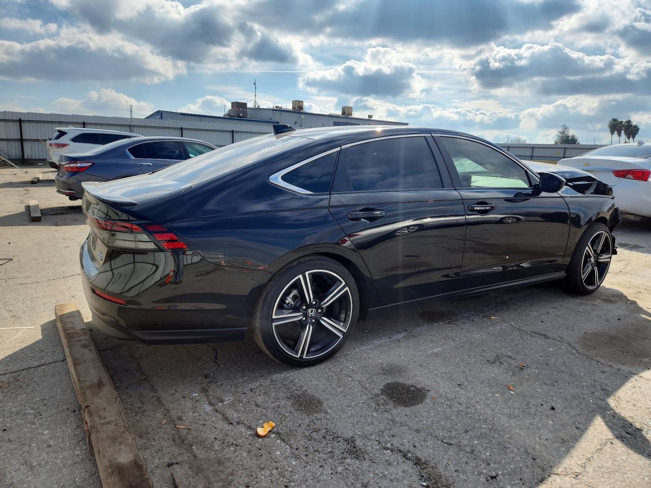 2025 Honda Accord Hybrid Sport - Фото 3