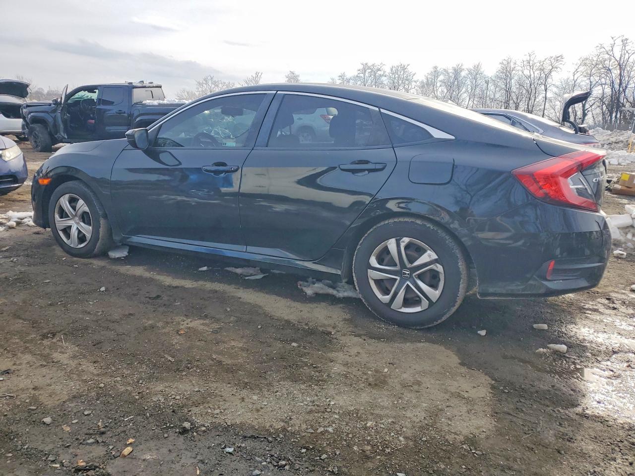2018 Honda Civic Lx - Фото 2