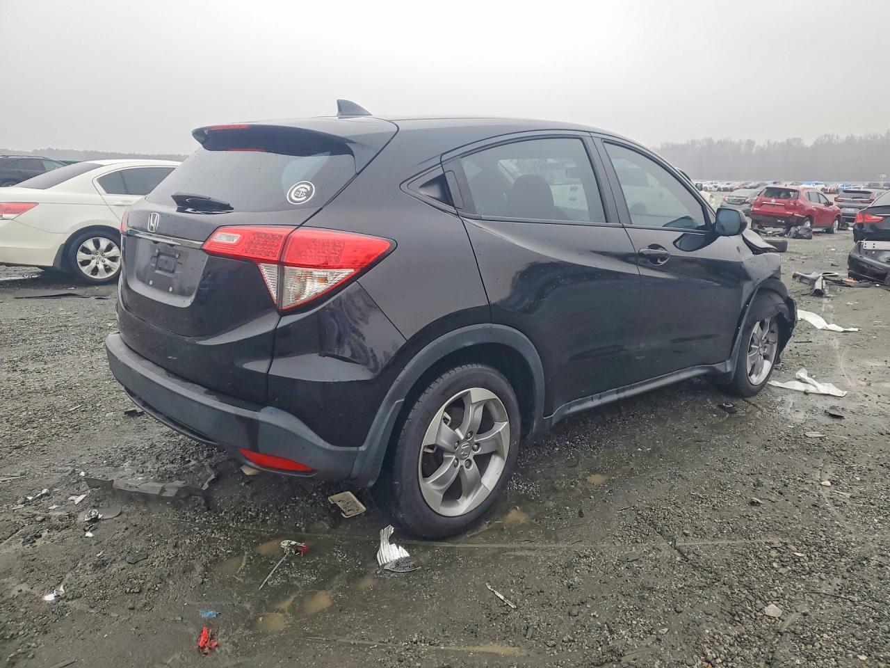 2022 Honda Hr-V Lx - Фото 3