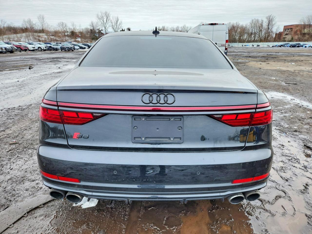 2023 Audi S8 - Фото 6