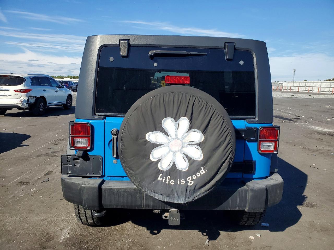 2011 Jeep Wrangler Unlimited Sport - Image 6