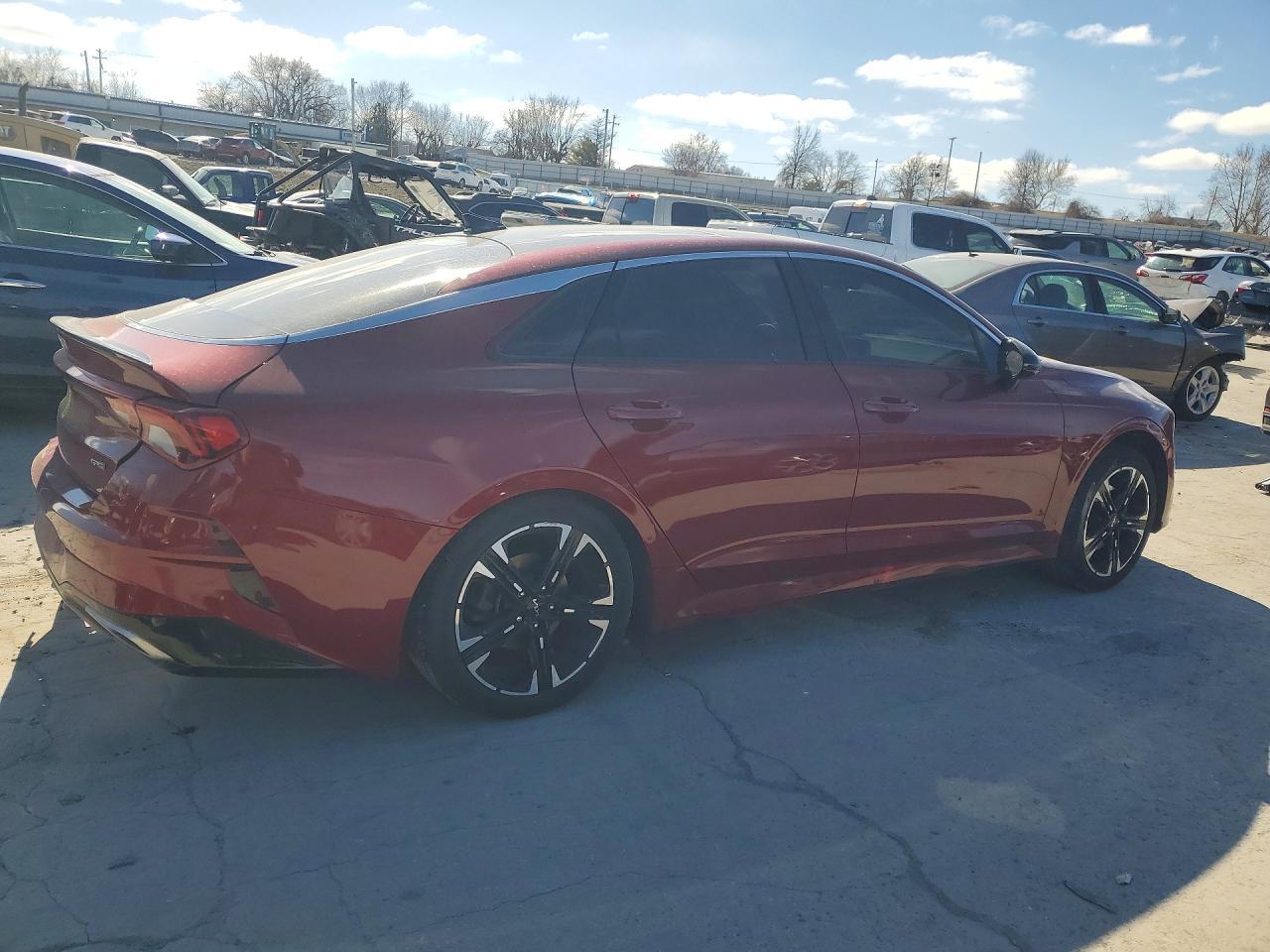 2022 Kia K5 Gt Line - Фото 3