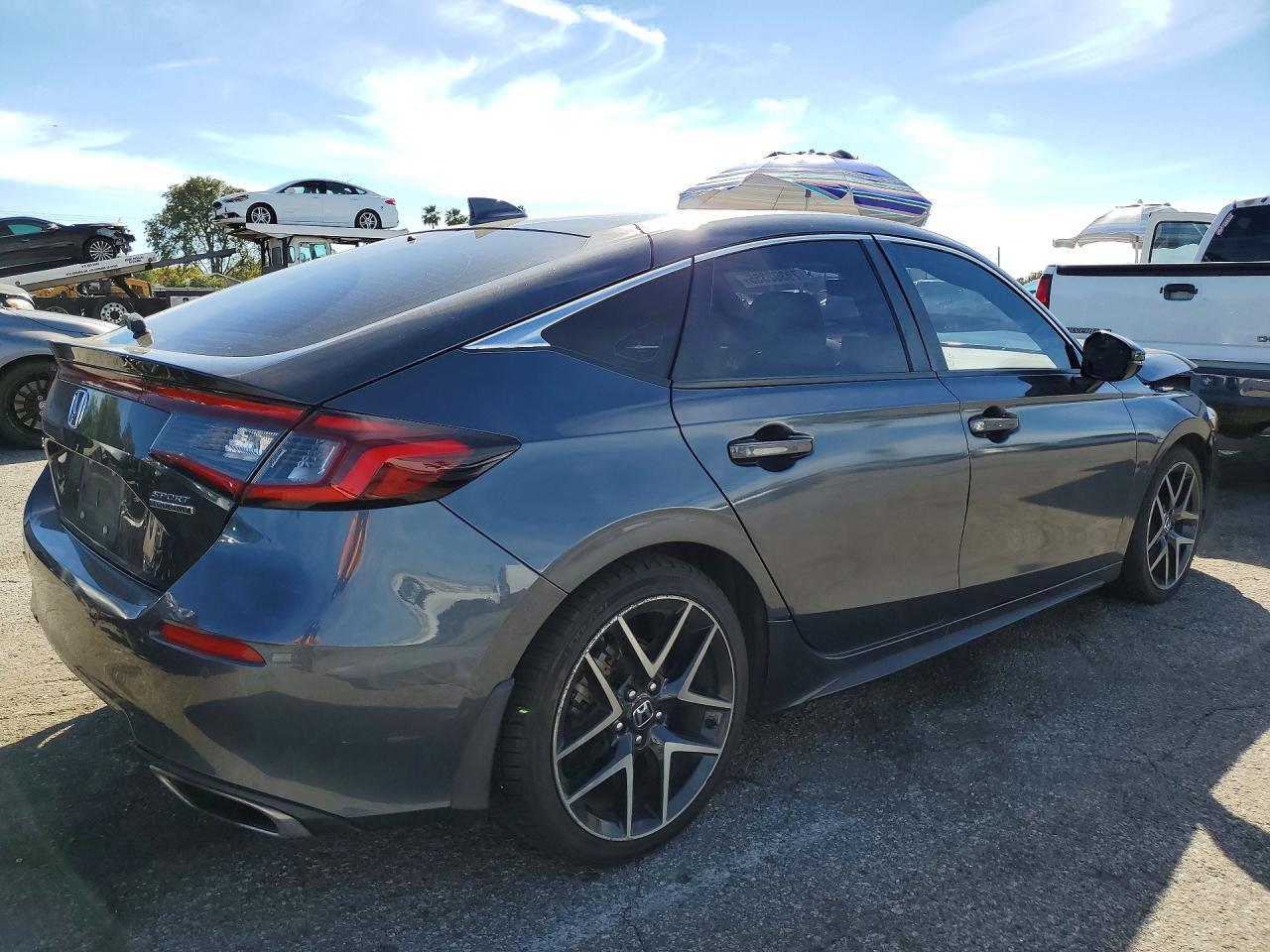2022 Honda Civic - Image 3