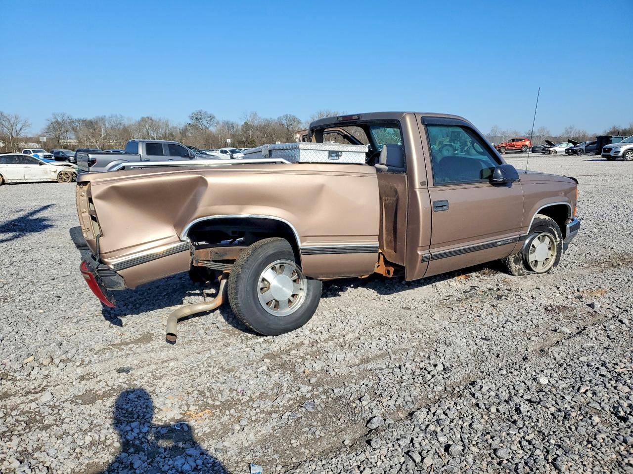 1997 Chevrolet Gmt-400 C1500 - Фото 3