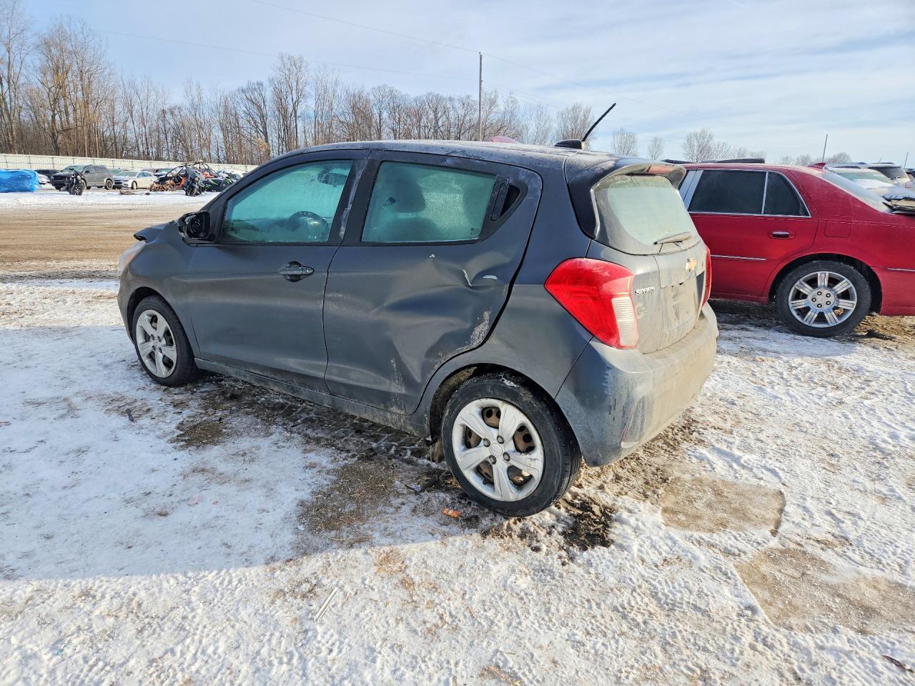 2020 Chevrolet Spark Ls - Фото 2