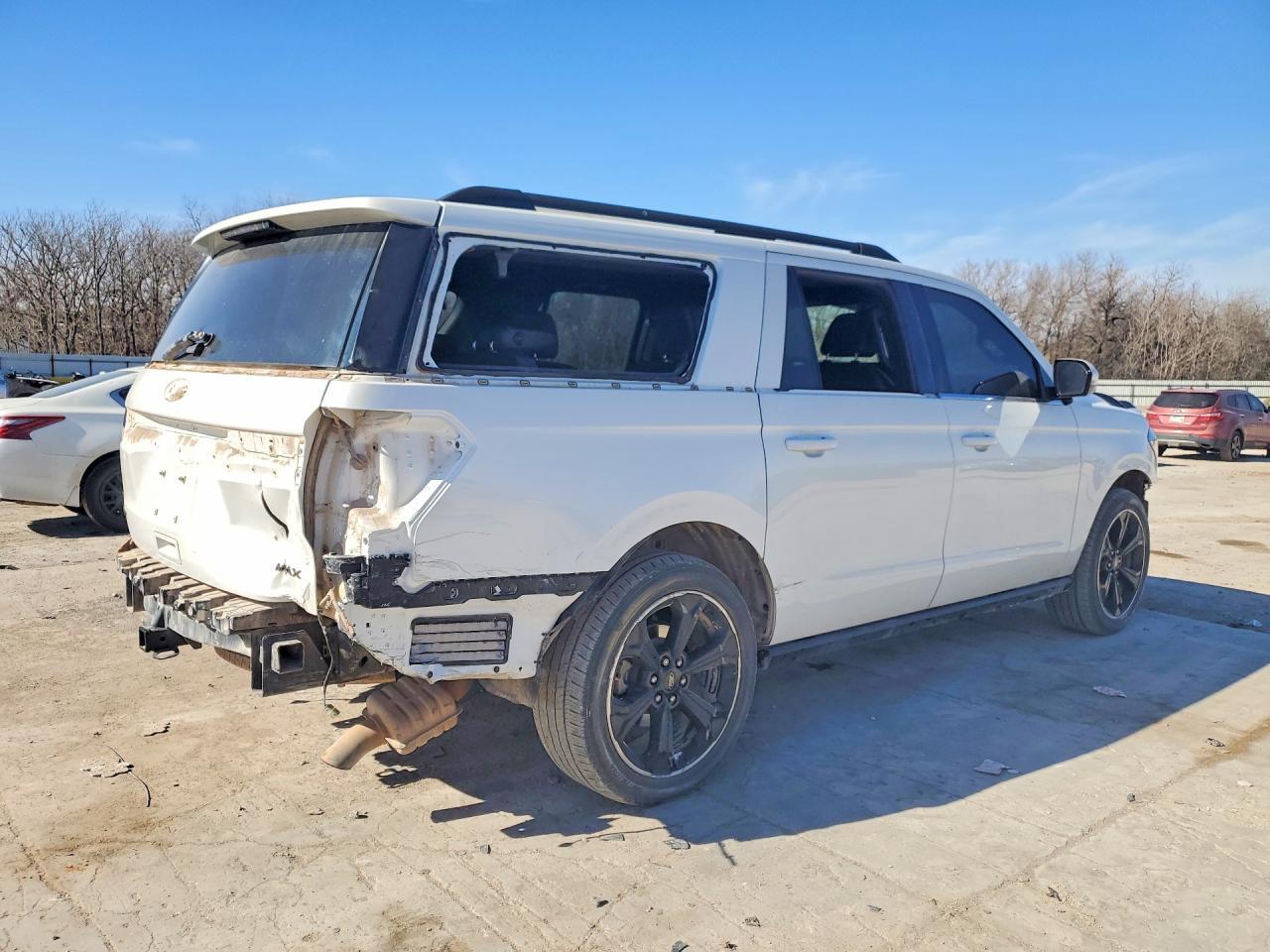 2023 Ford Expedition Max Limited - Image 3