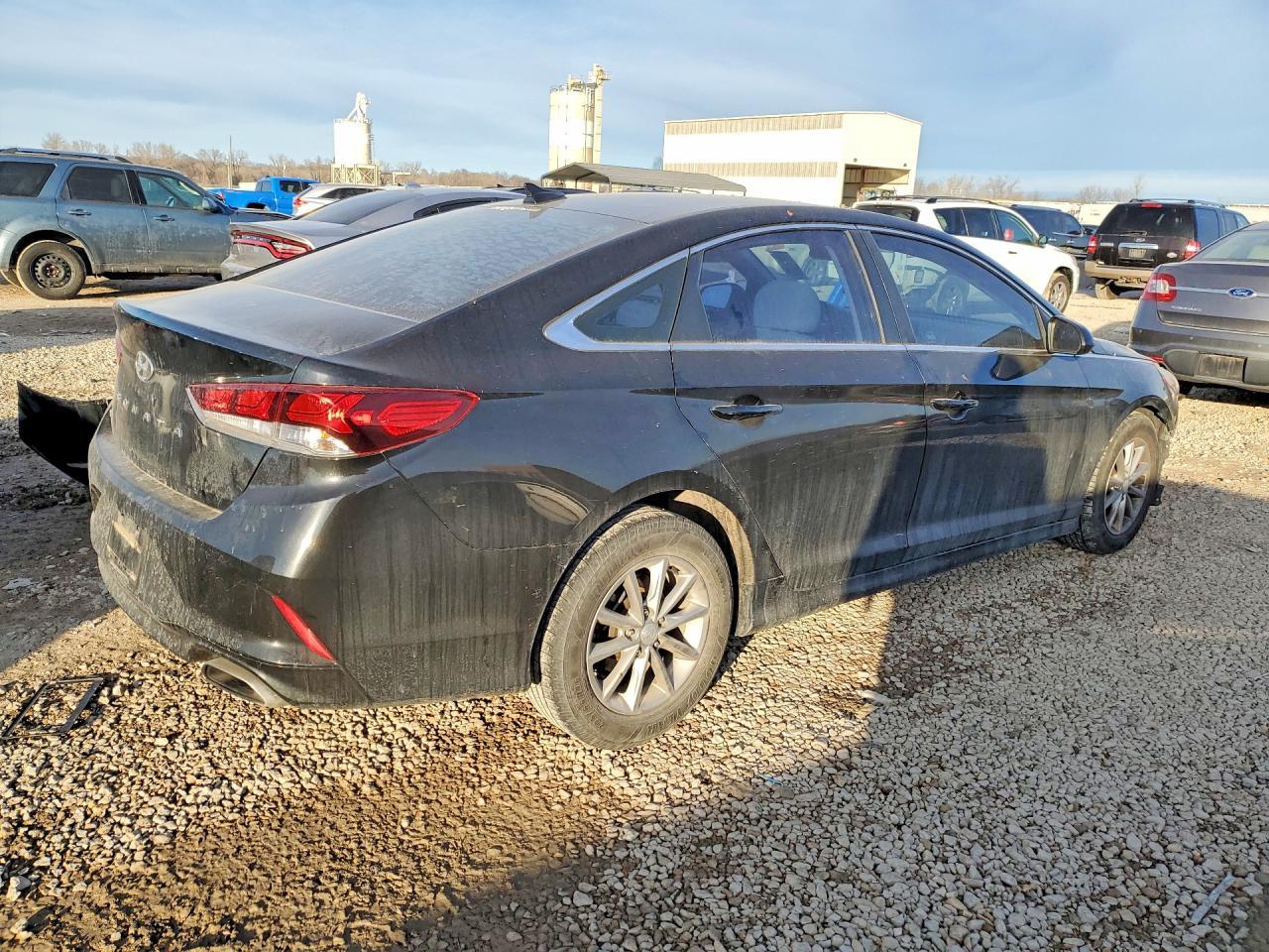 2018 Hyundai Sonata Se - Image 3