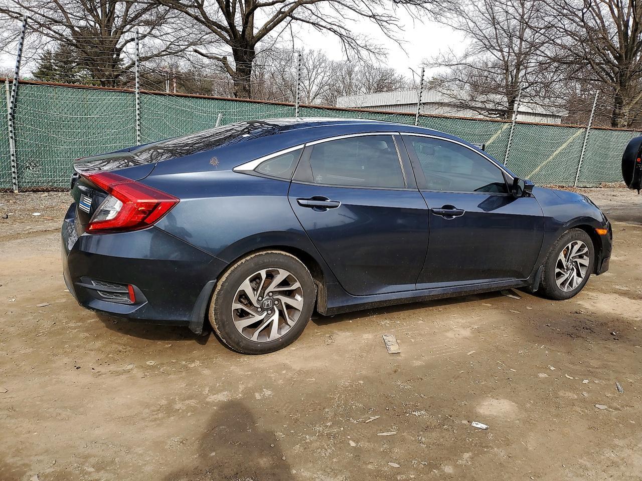 2016 Honda Civic Ex - Фото 3