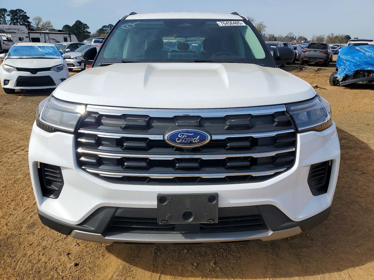 2025 Ford Explorer Active - Фото 5