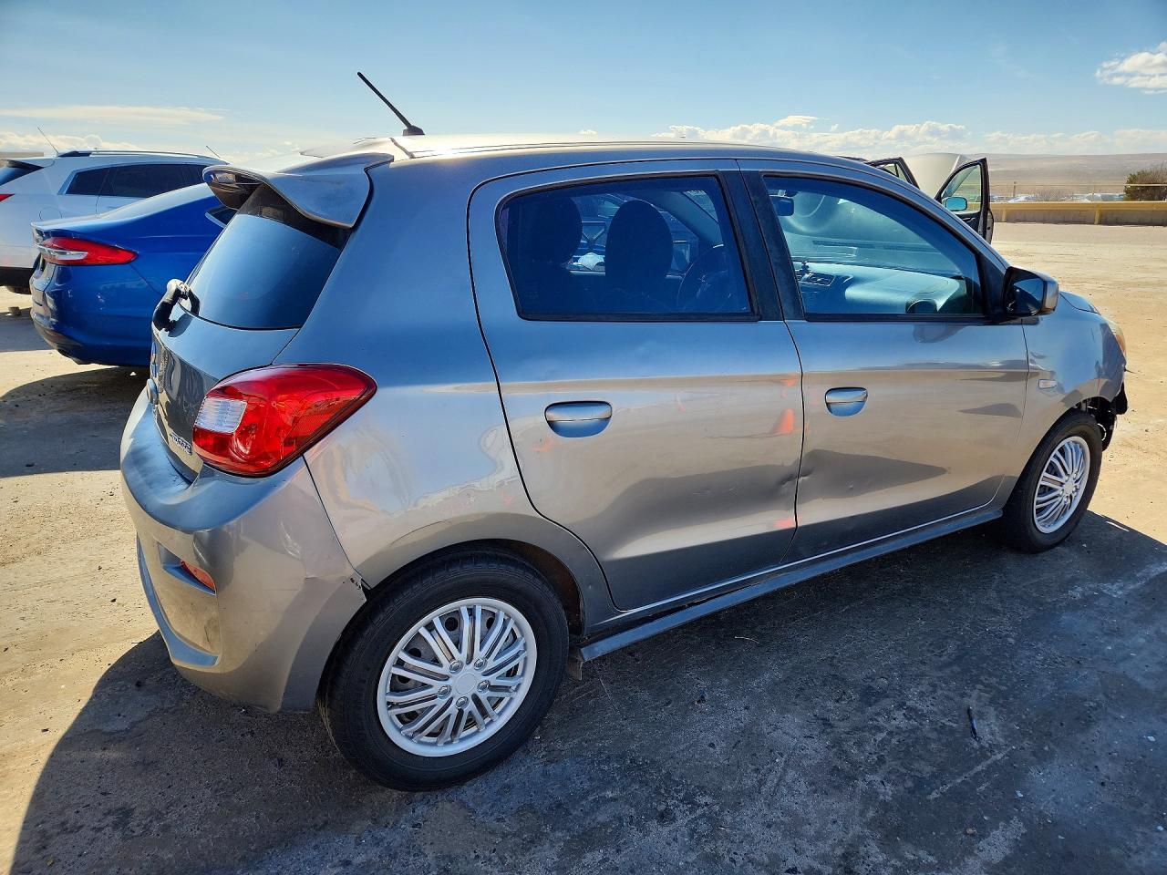 2017 Mitsubishi Mirage Es - Фото 3
