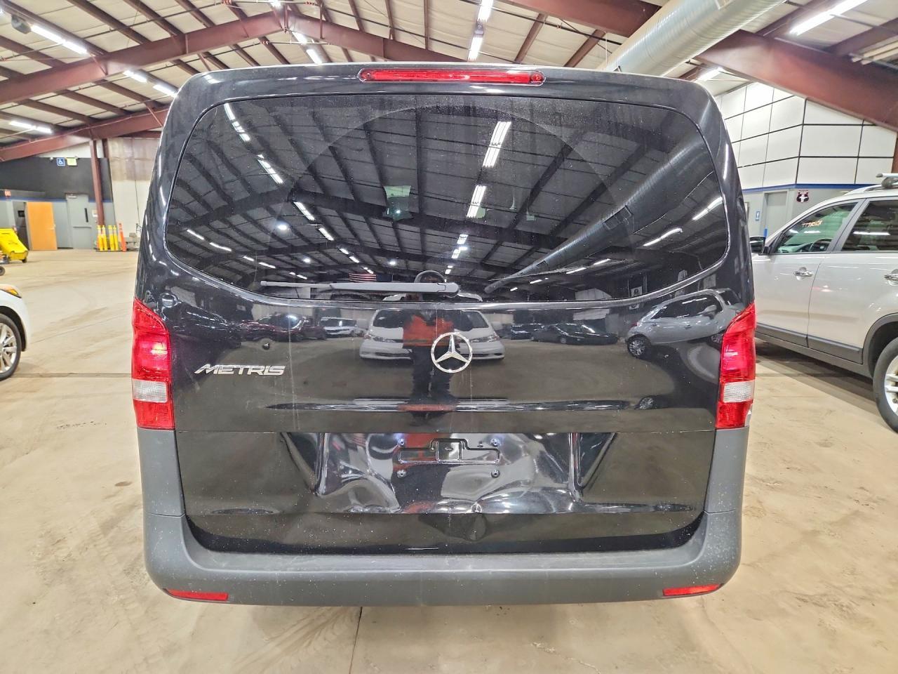 2019 Mercedes-Benz Metris - Image 6