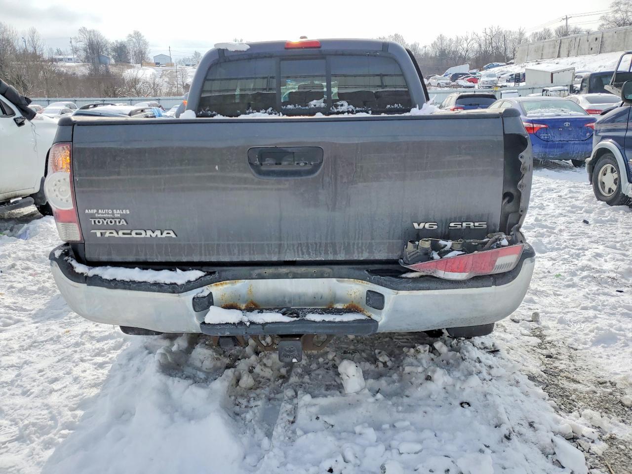 2010 Toyota Tacoma Double Cab - Image 6