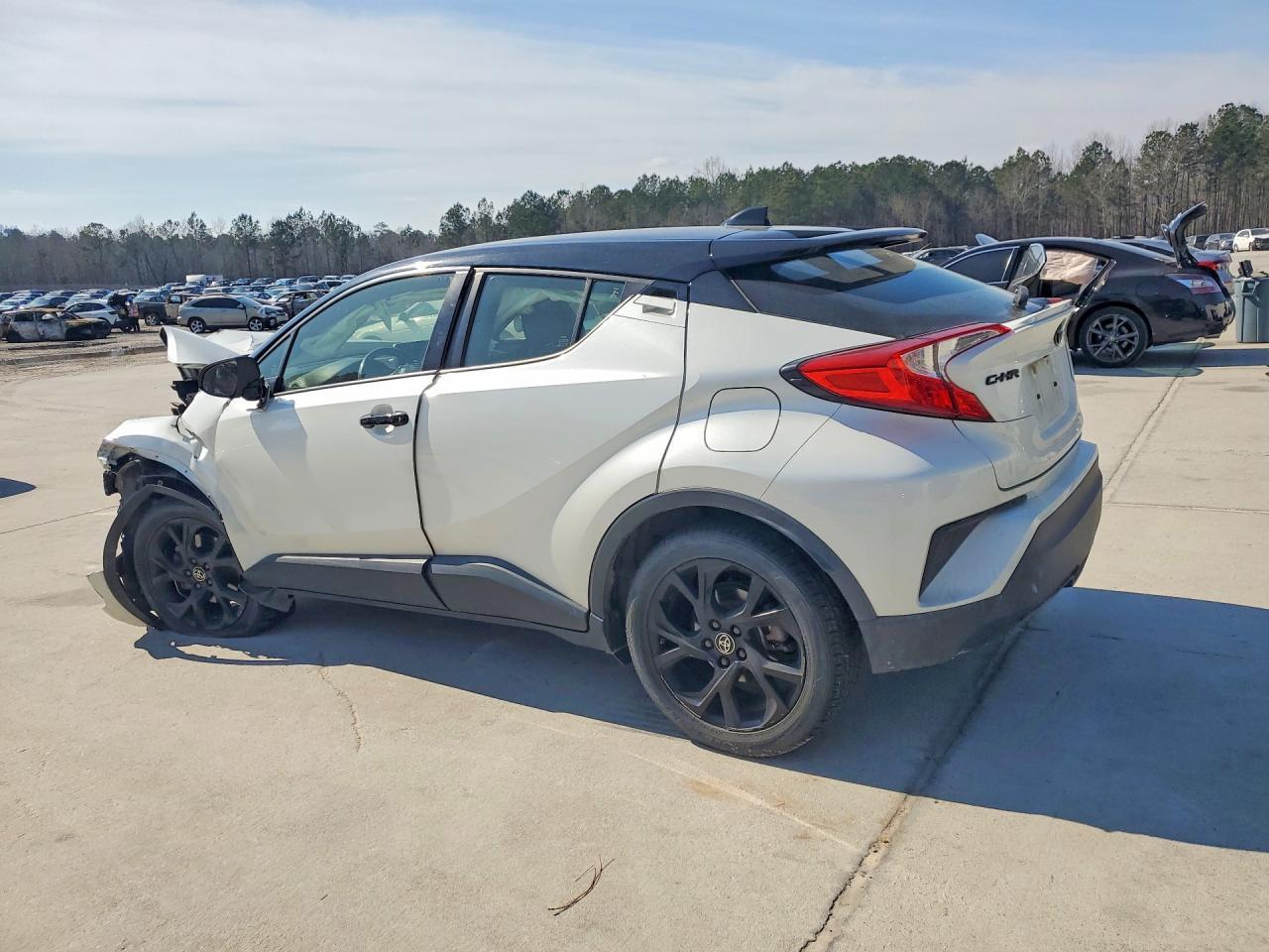 2021 Toyota C-Hr - Фото 2