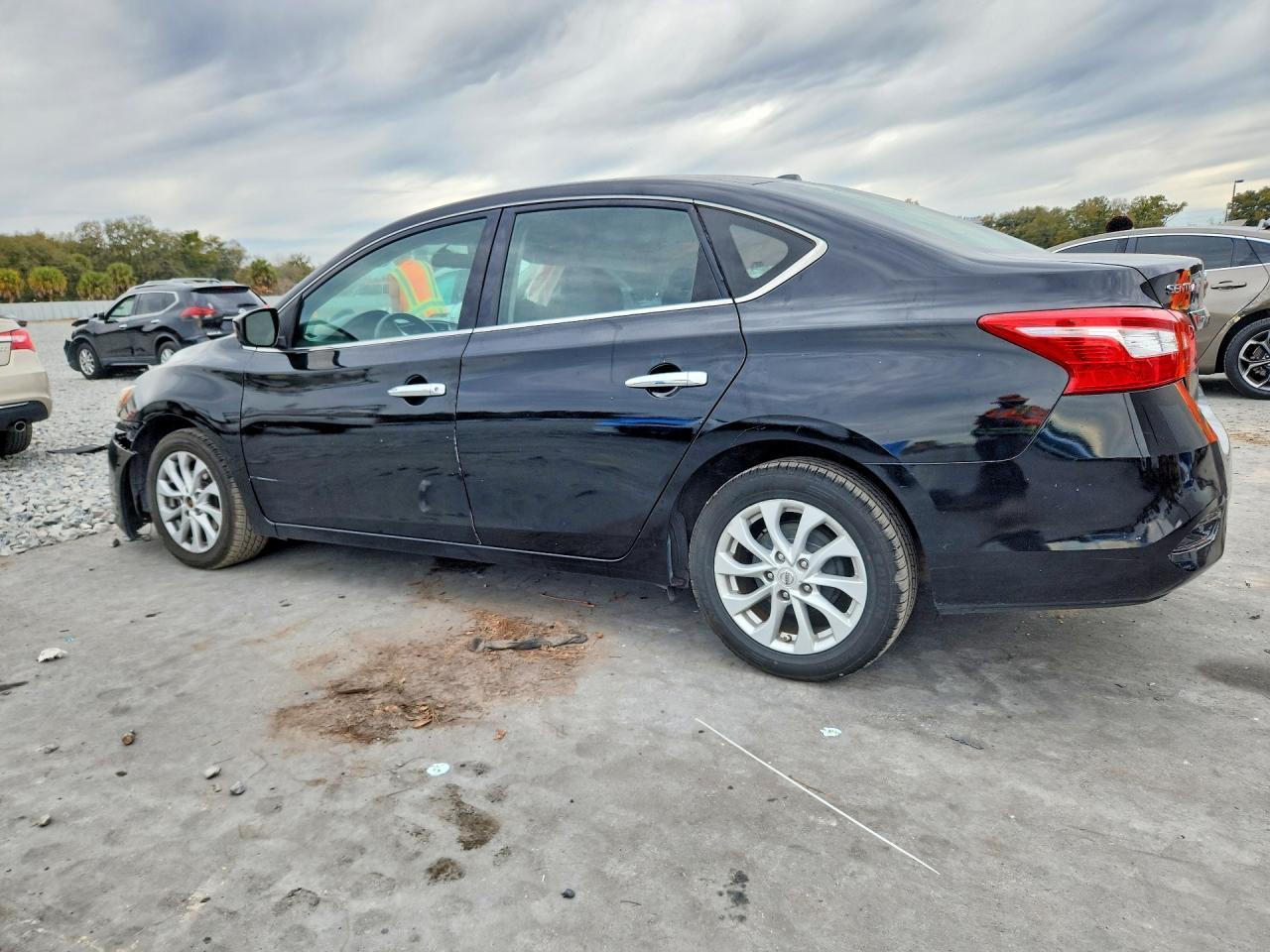 2019 Nissan Sentra Sv - Image 2