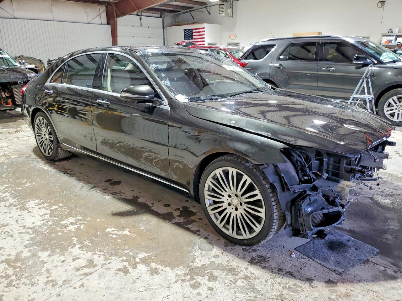 2015 Mercedes-Benz S 550 - Фото 4