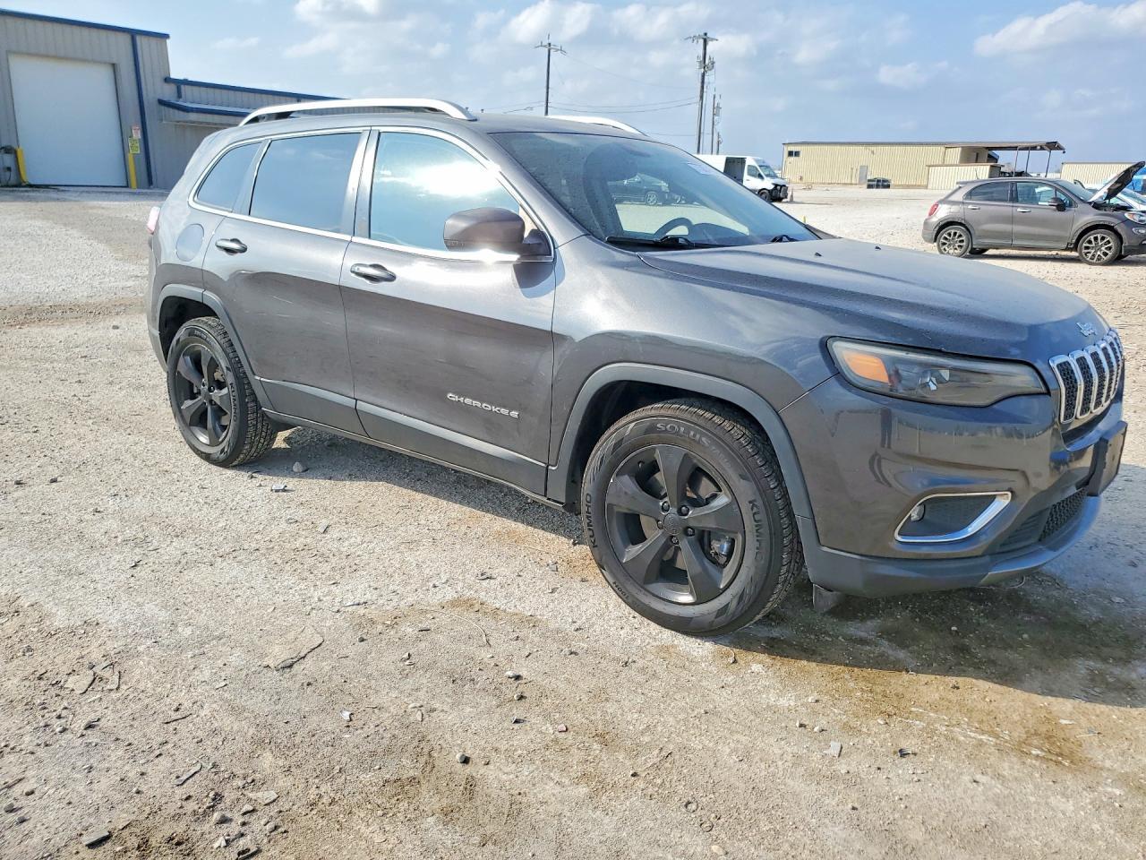 2019 Jeep Cherokee Limited - Image 4