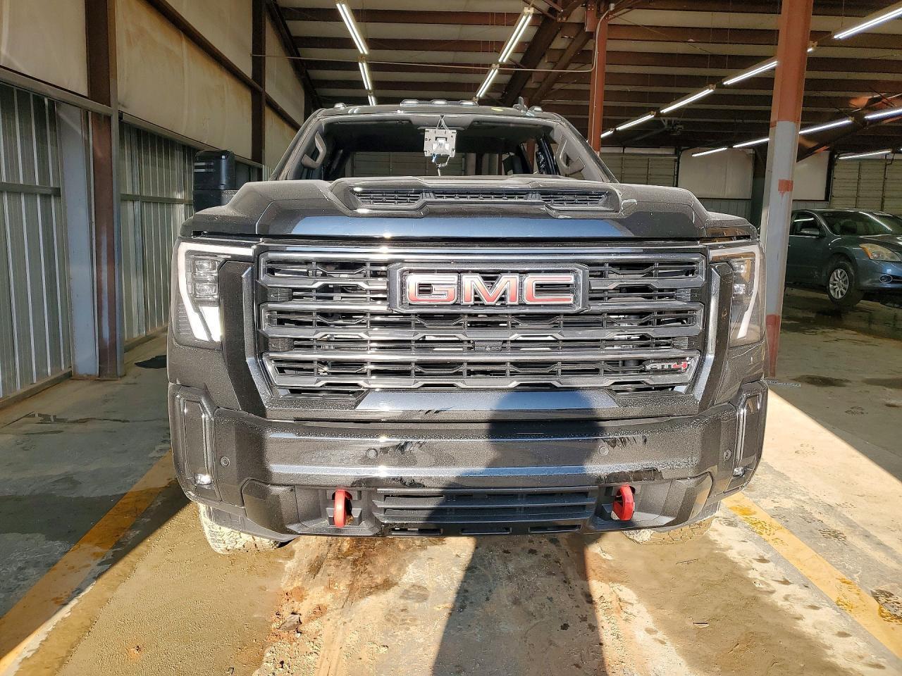 2025 GMC Sierra K2500 At4 - Image 5
