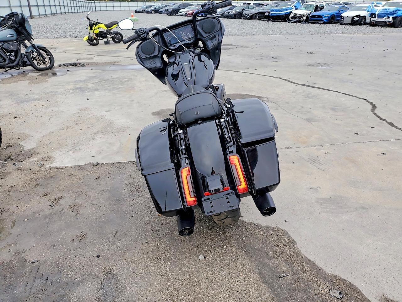 2025 Harley-Davidson Fltrx - Image 4