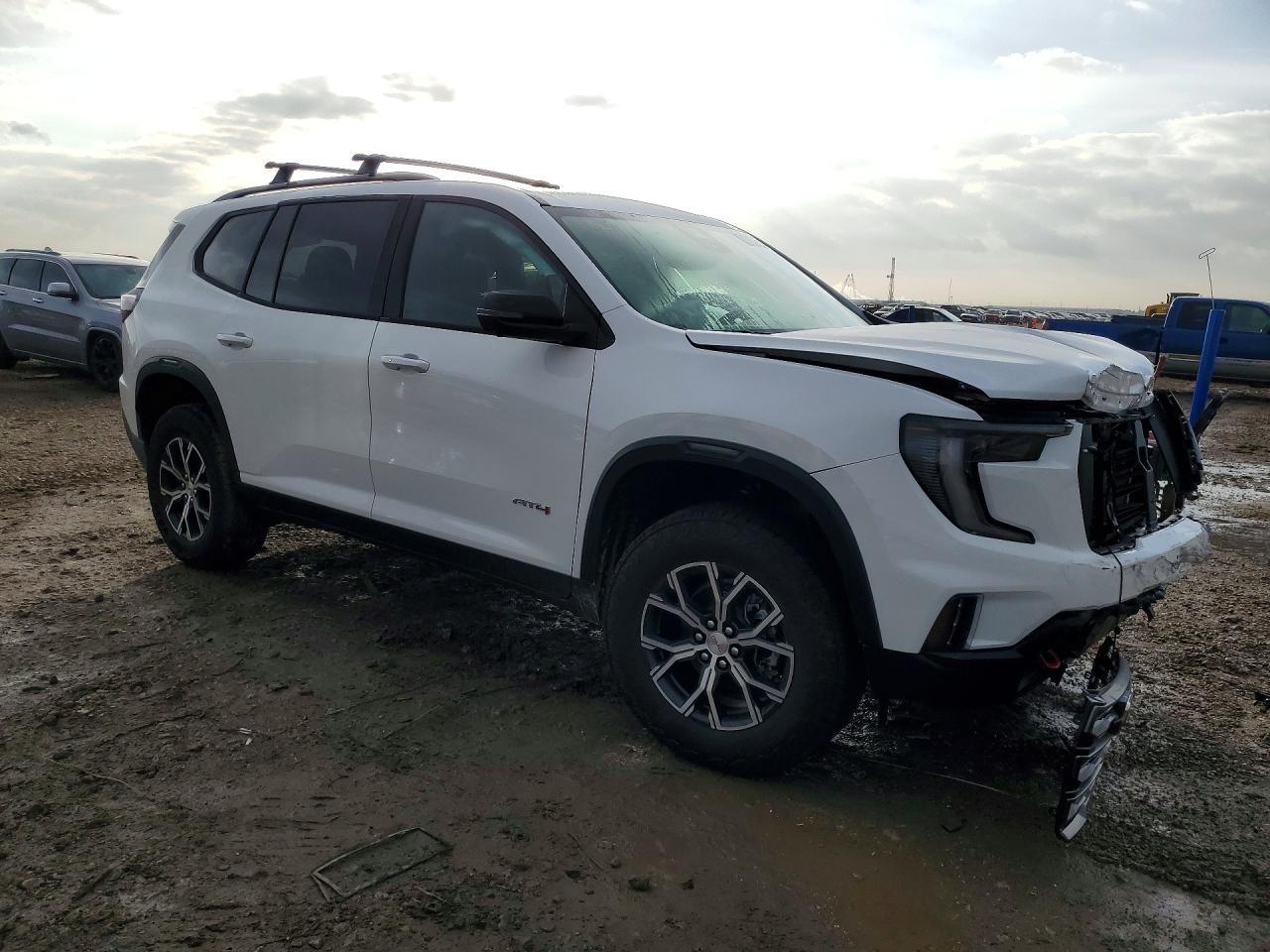 2026 GMC Acadia At4 - Image 4