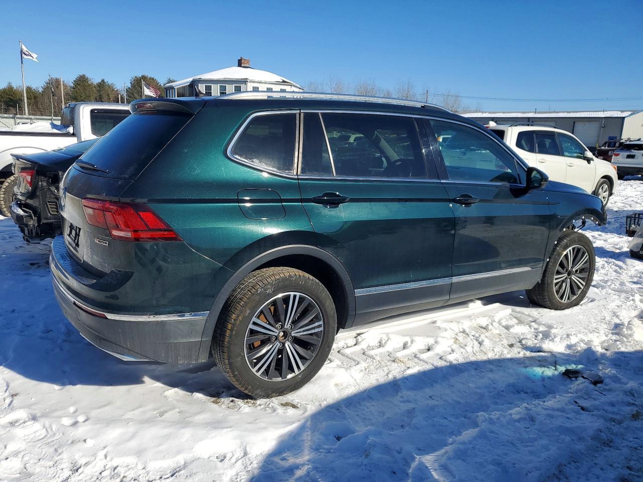 2019 Volkswagen Tiguan Se - Image 3
