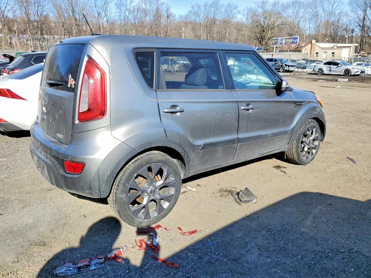 2013 Kia Soul + - Фото 3