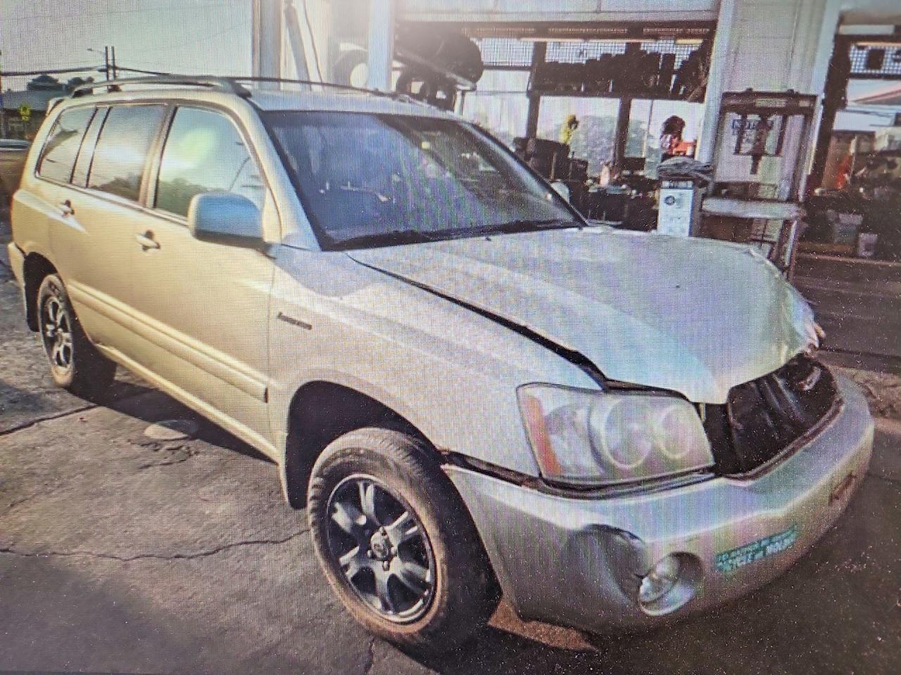 2003 Toyota Highlander Limited - Image 4