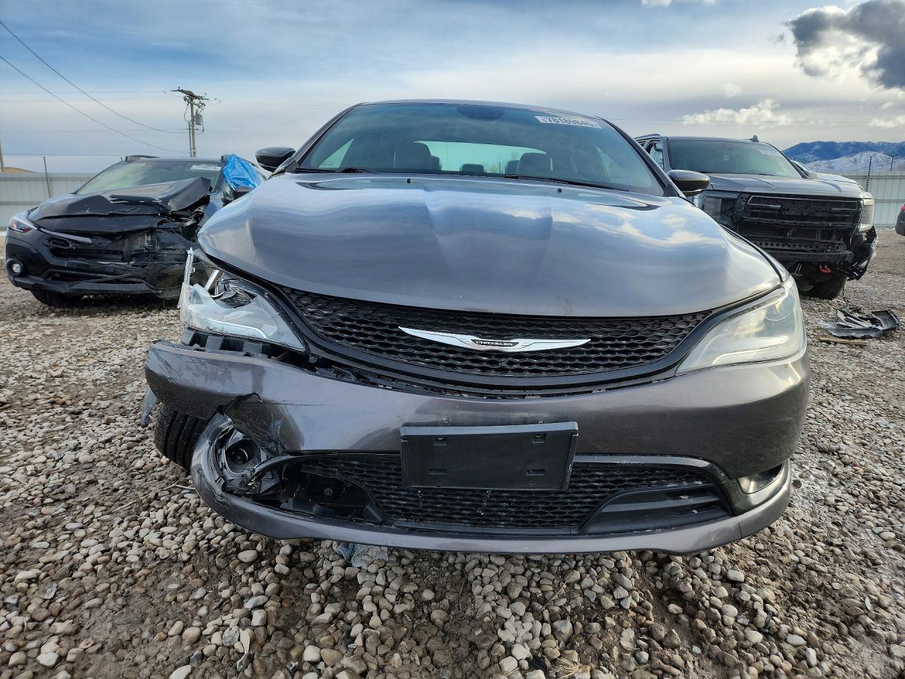2017 Chrysler 200 S - Фото 5