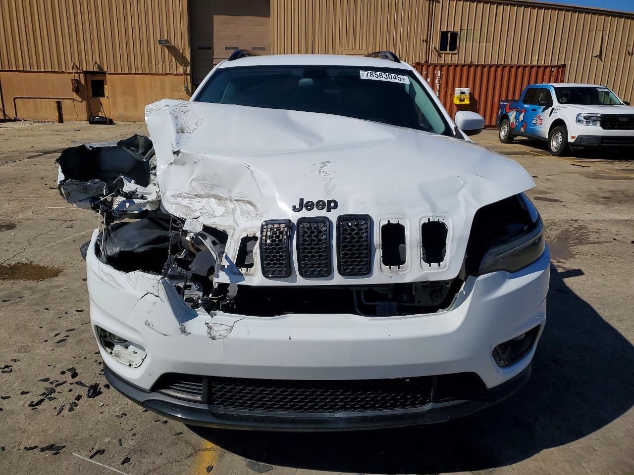 2019 Jeep Cherokee Latitude Plus - Фото 5
