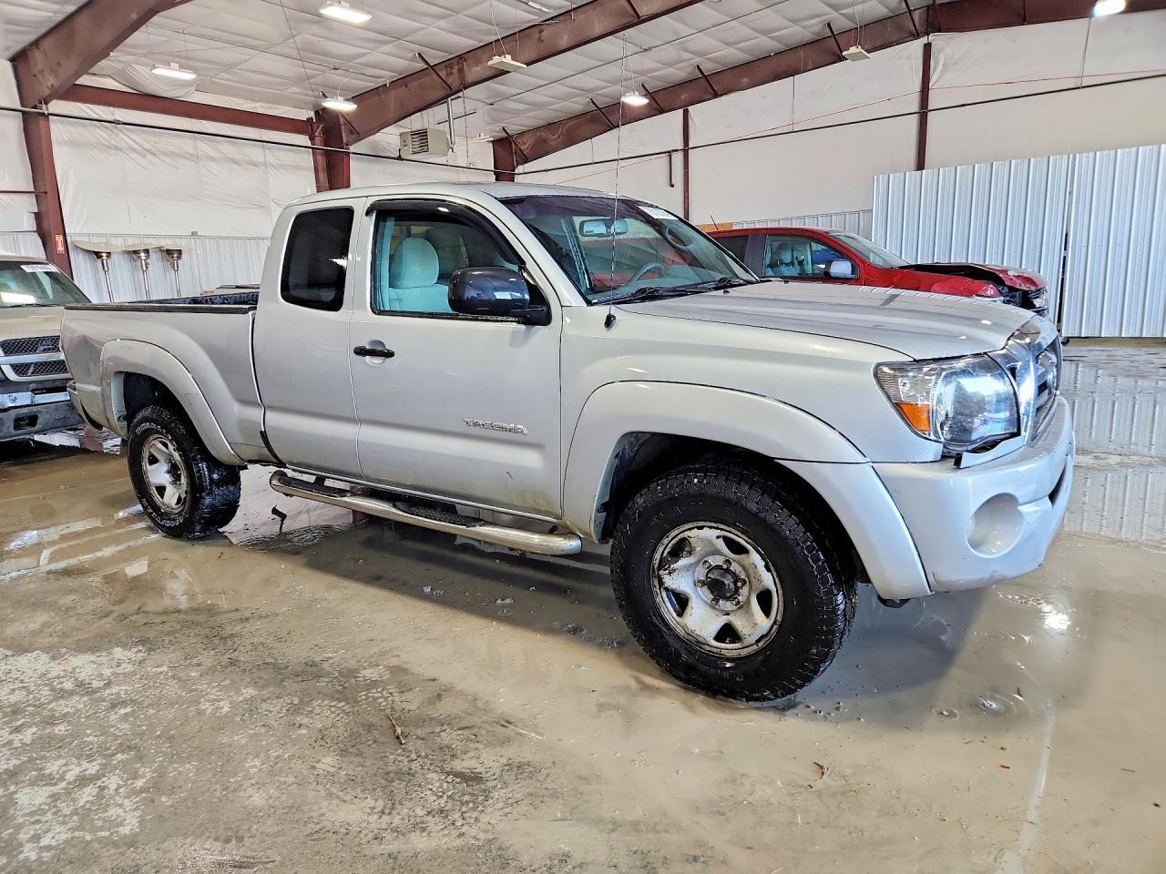 2010 Toyota Tacoma V6 - Фото 4