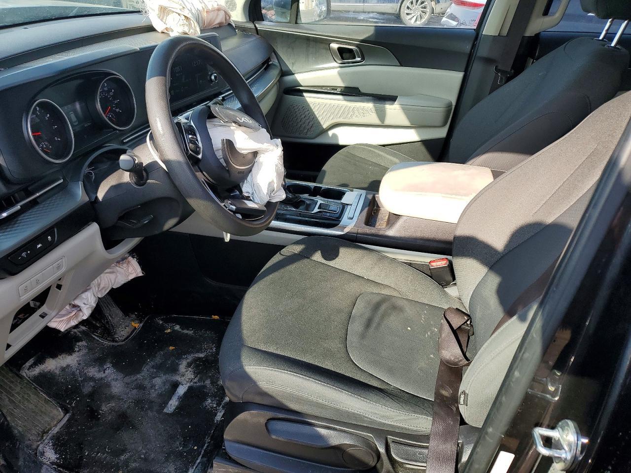 2022 Kia Carnival Lx - Фото 7