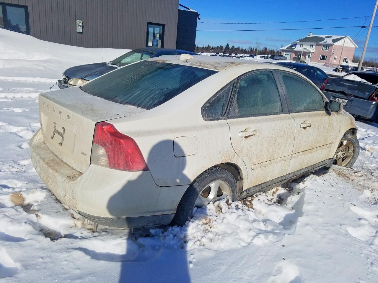 2010 Volvo S40 2.4I - Фото 3