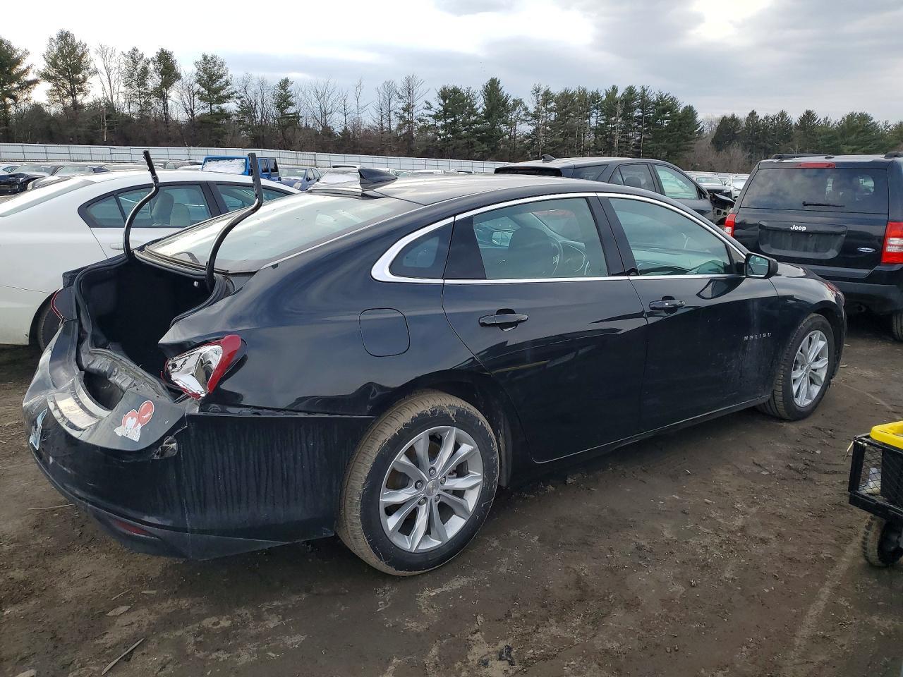 2022 Chevrolet Malibu Lt - Фото 3