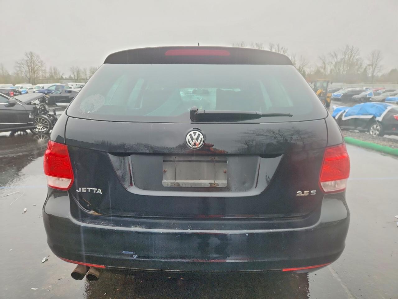2011 Volkswagen Jetta S - Image 6