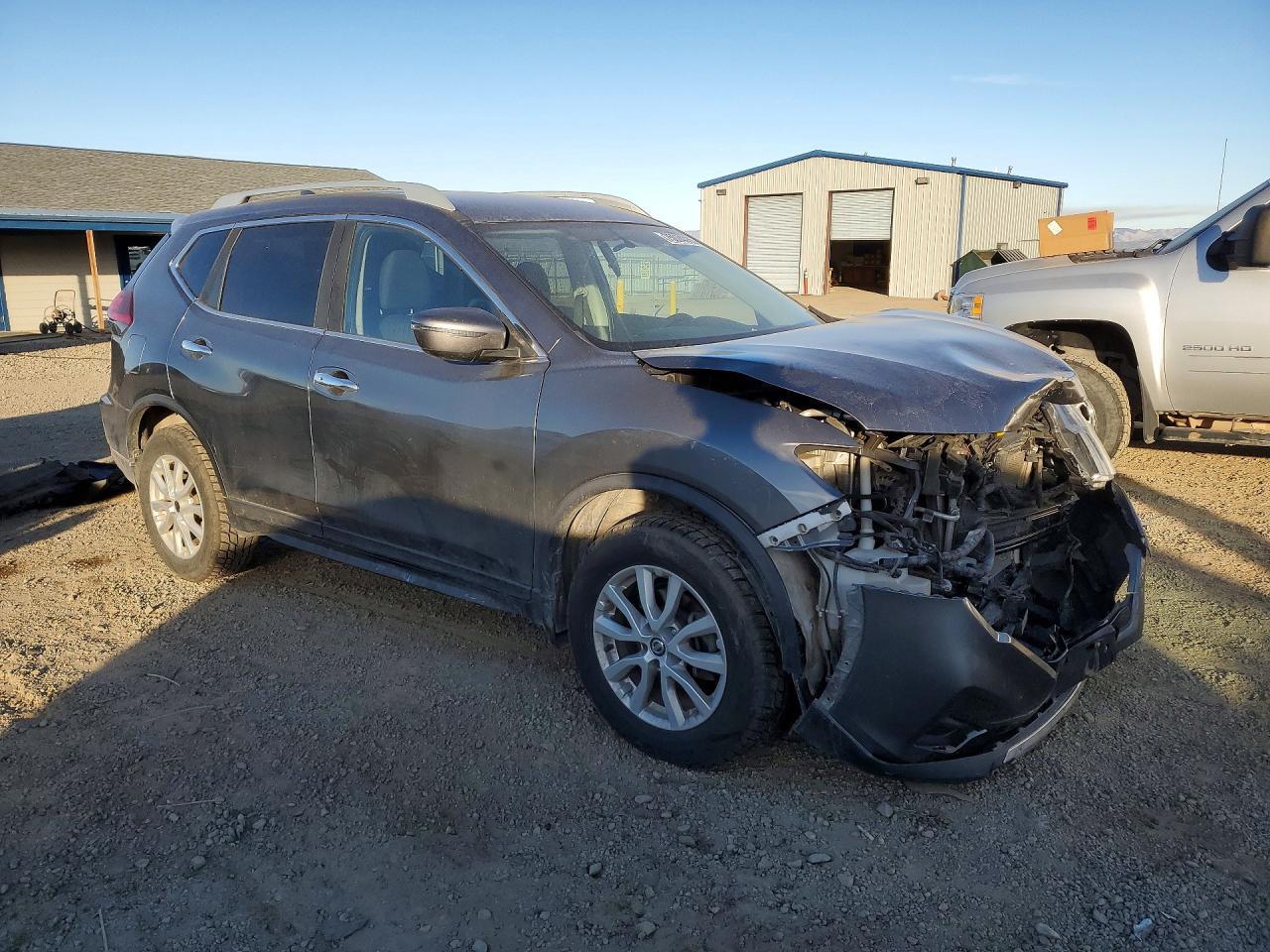 2018 Nissan Rogue S - Фото 4