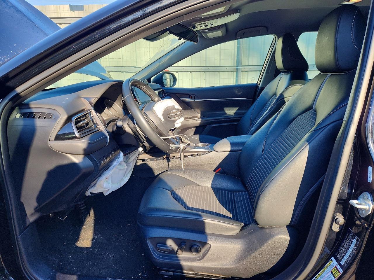 2023 Toyota Camry Se - Фото 7