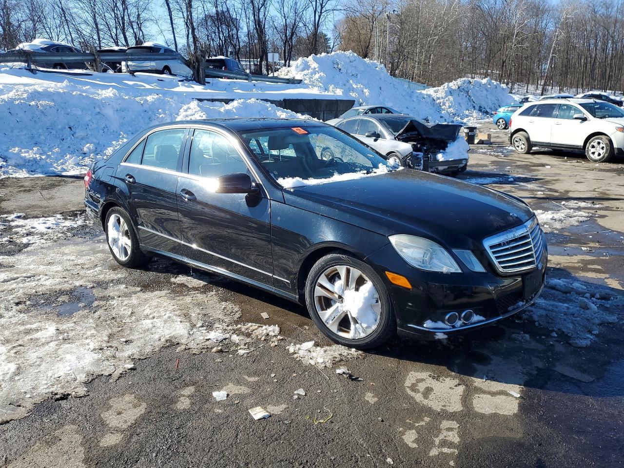 2010 Mercedes-Benz E 350 4Matic - Фото 4