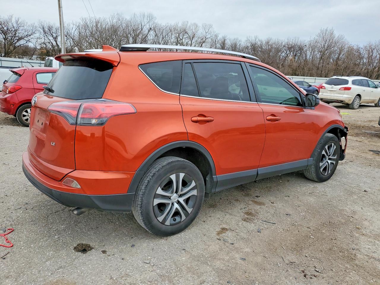 2016 Toyota Rav4 Le - Фото 3