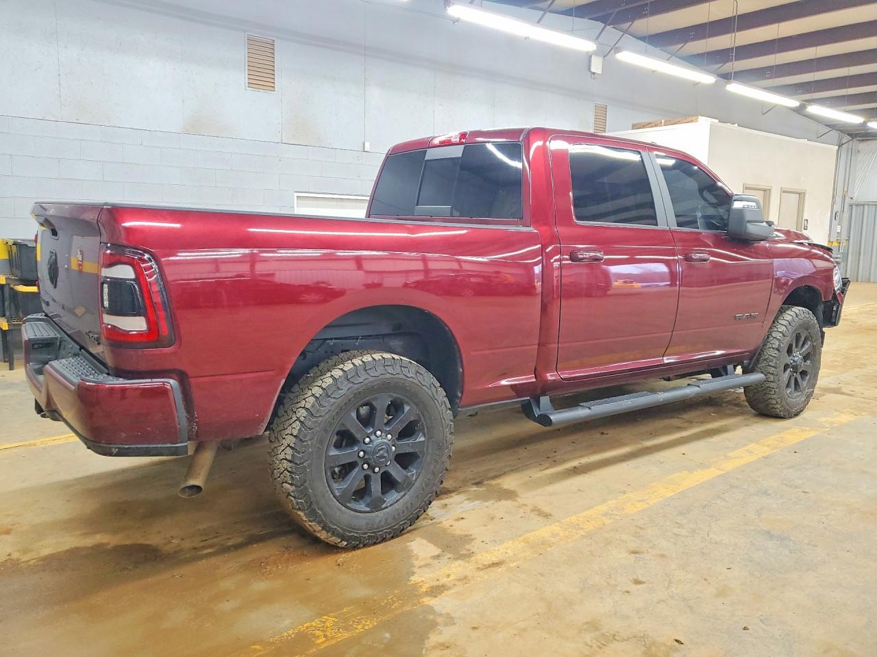 2023 Ram 2500 Laramie - Фото 3