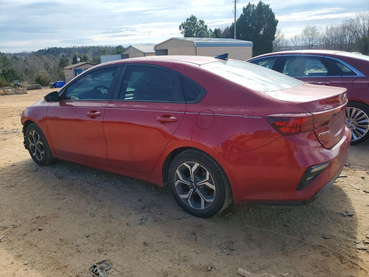 2021 Kia Forte Fe - Фото 2