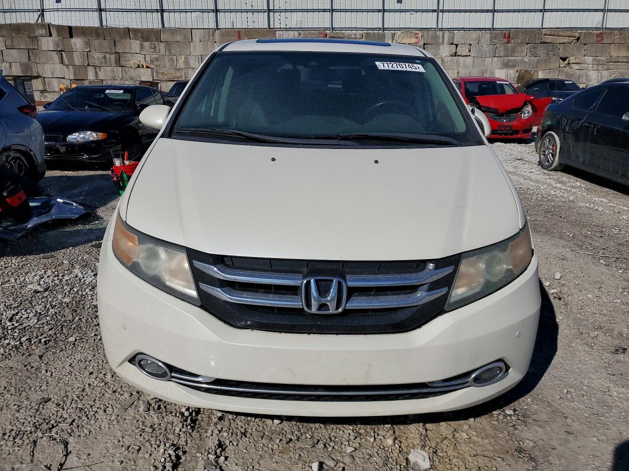 2016 Honda Odyssey Touring - Фото 5